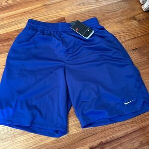 Men’s size medium dry fit shorts